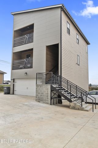 1807 Logan Ave, Knoxville, TN 37921