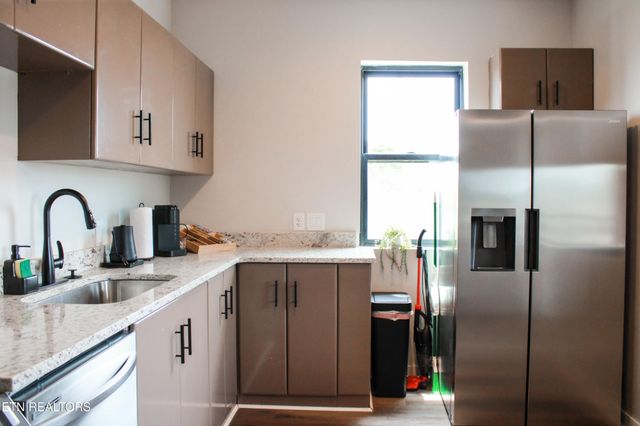 1807 Logan Ave, Knoxville, TN 37921