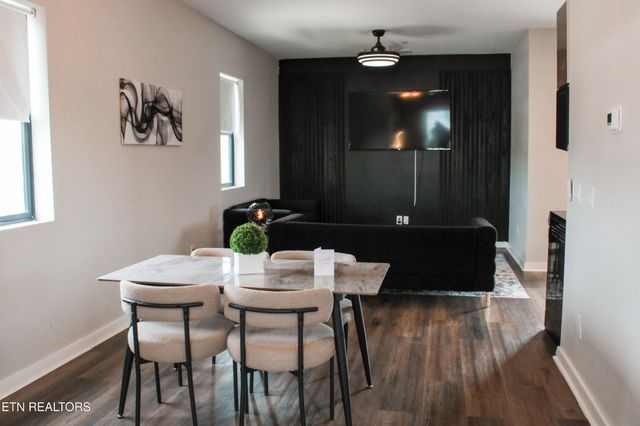 1807 Logan Ave, Knoxville, TN 37921