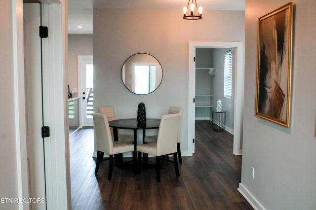 1807 Logan Ave, Knoxville, TN 37921