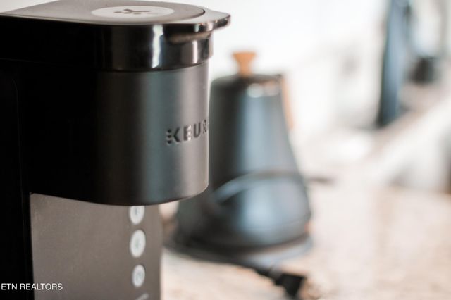 1807 Logan Ave, Knoxville, TN 37921