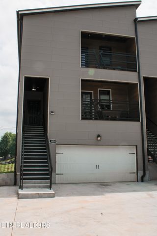 1807 Logan Ave, Knoxville, TN 37921