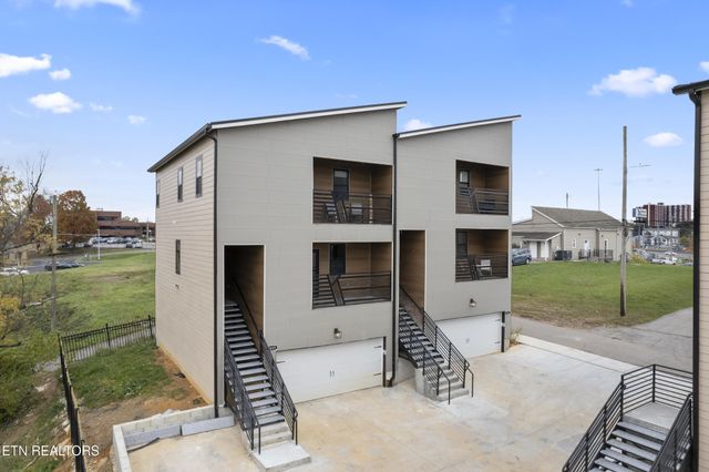 1807 Logan Ave, Knoxville, TN 37921