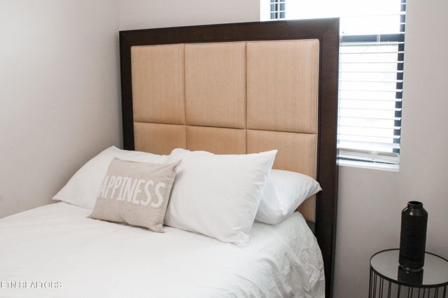 1807 Logan Ave, Knoxville, TN 37921