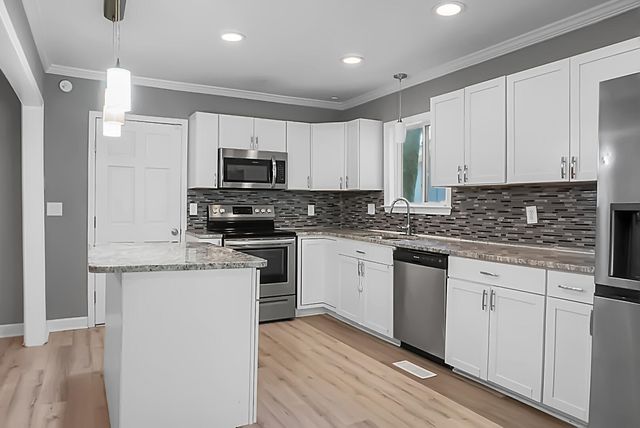 127 Lancer Drive, Summerville, SC 29485