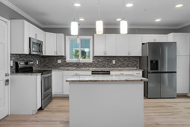 127 Lancer Drive, Summerville, SC 29485