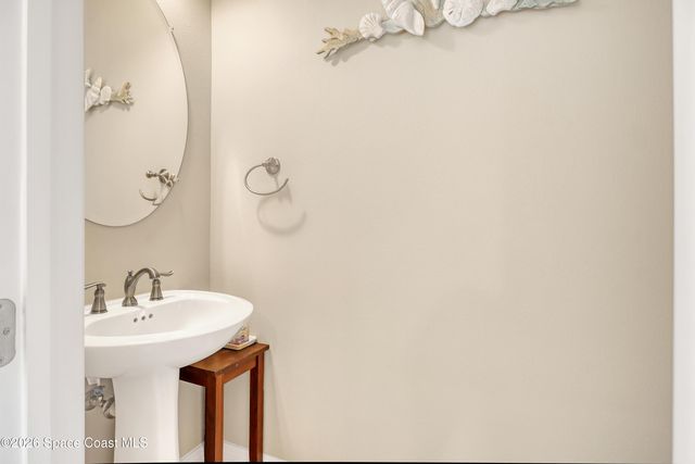 7922 Strom Park Drive, Melbourne, FL 32940