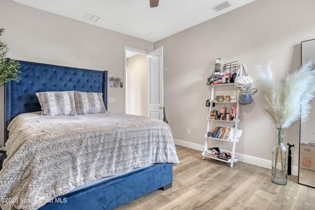 7922 Strom Park Drive, Melbourne, FL 32940