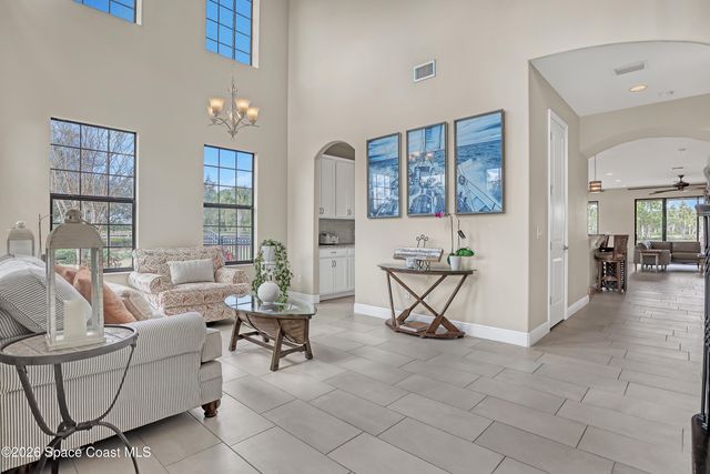 7922 Strom Park Drive, Melbourne, FL 32940