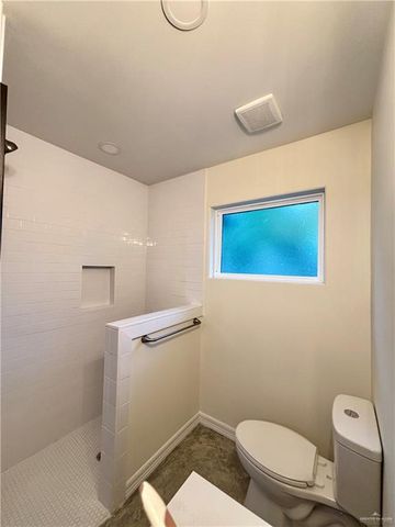 2125 Camellia Avenue, Mcallen, TX 78501