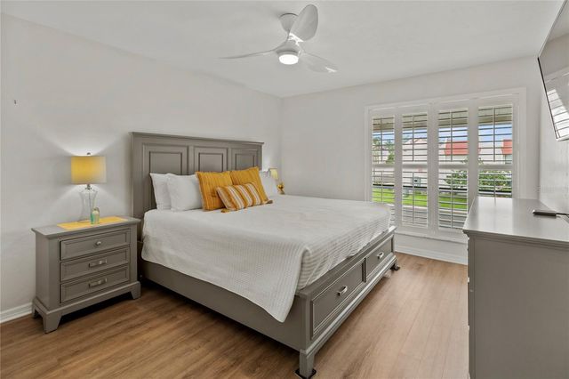 1801 GULF DRIVE N 275, Bradenton Beach, FL 34217