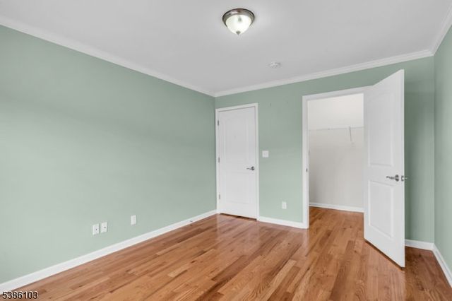 10 Harvey Ct, Clark Twp., NJ 07066