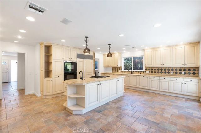 248 N Rexford Drive, Beverly Hills, CA 90210