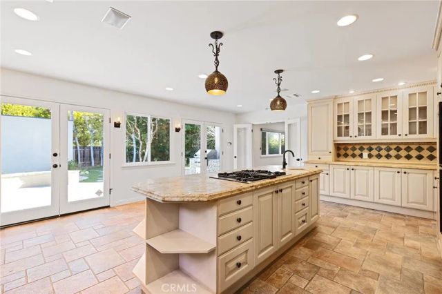 248 N Rexford Drive, Beverly Hills, CA 90210