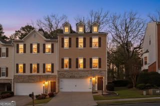 460 Eagle Tiff Drive, Sugar Hill, GA 30518