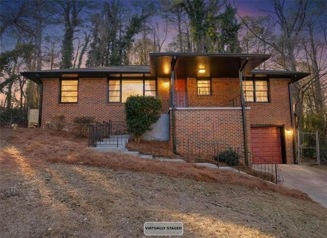 2756 Oldknow Drive, Atlanta, GA 30318