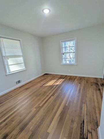 2756 Oldknow Drive, Atlanta, GA 30318