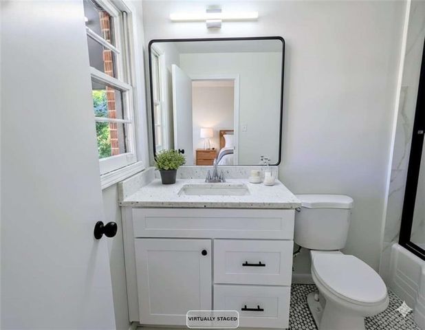 2756 Oldknow Drive, Atlanta, GA 30318