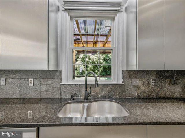 11 TALLEY, North Potomac, MD 20878