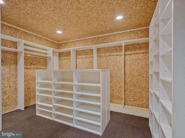 11 TALLEY, North Potomac, MD 20878