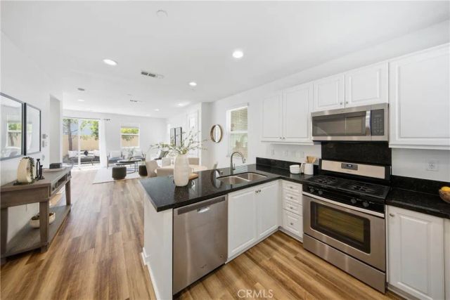 385 N Avelina, Anaheim, CA 92805
