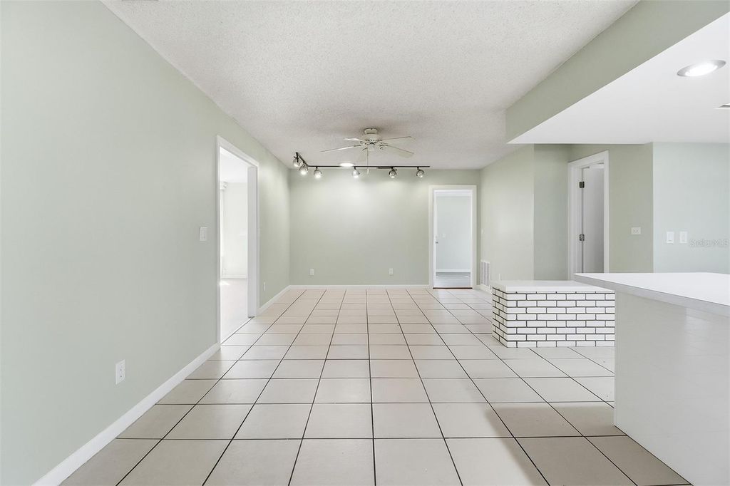 Image 22 of property listing at 9140 W HARBOR ISLE COURT, Crystal River, FL 34429