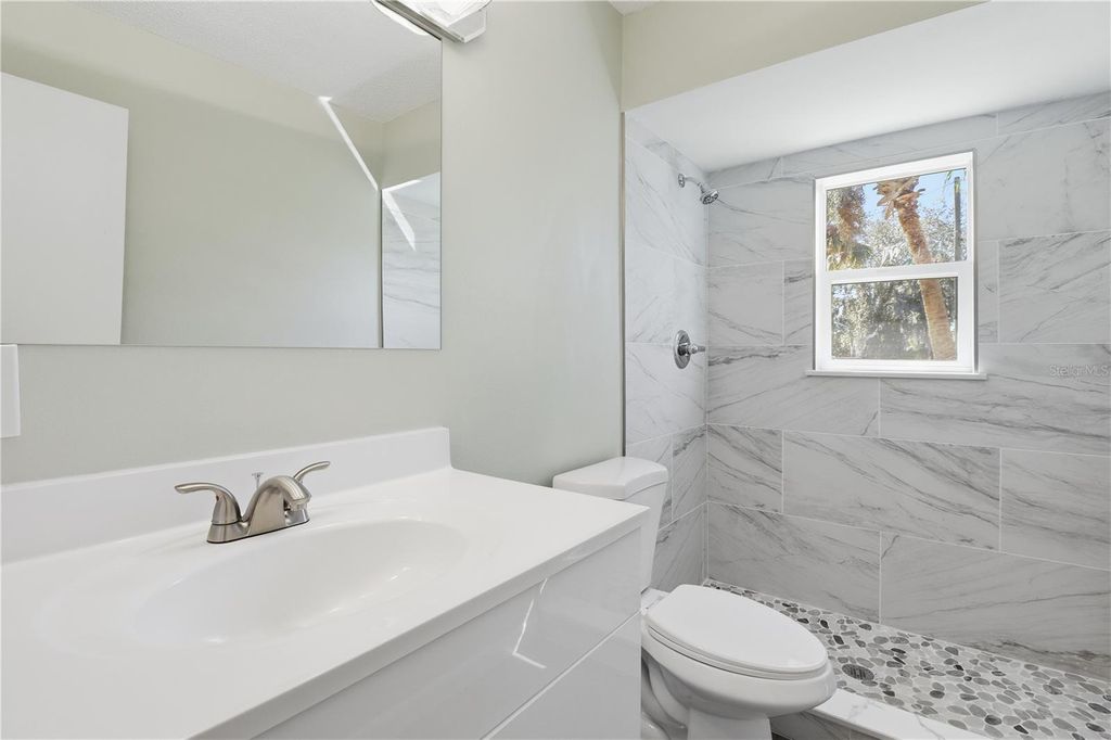 Image 31 of property listing at 9140 W HARBOR ISLE COURT, Crystal River, FL 34429