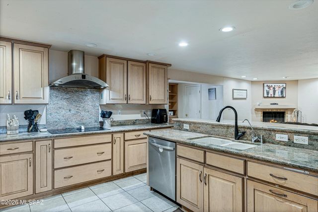 460 E Yvon Drive, Tucson, AZ 85704