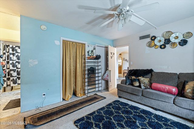 460 E Yvon Drive, Tucson, AZ 85704
