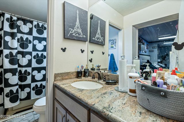 460 E Yvon Drive, Tucson, AZ 85704
