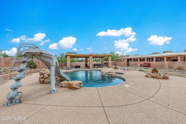 460 E Yvon Drive, Tucson, AZ 85704