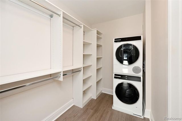 211 E Merrill Street 403, Birmingham, MI 48009