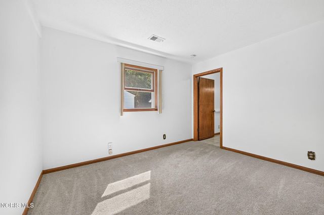 4305 Willis Boulevard, Toledo, OH 43623