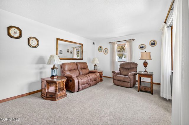 4305 Willis Boulevard, Toledo, OH 43623