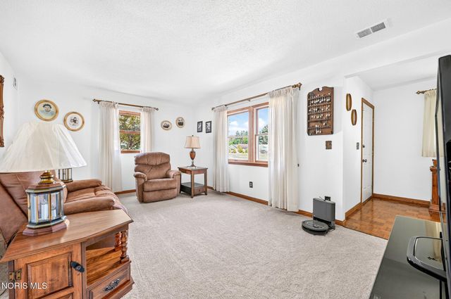 4305 Willis Boulevard, Toledo, OH 43623