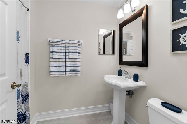 1273 Rialto WAY 102, Naples, FL 34114