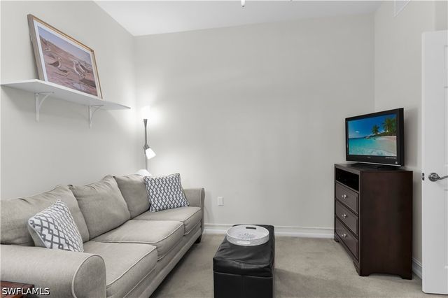 1273 Rialto WAY 102, Naples, FL 34114