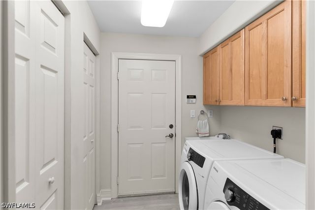 1273 Rialto WAY 102, Naples, FL 34114