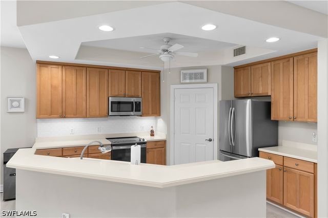 1273 Rialto WAY 102, Naples, FL 34114