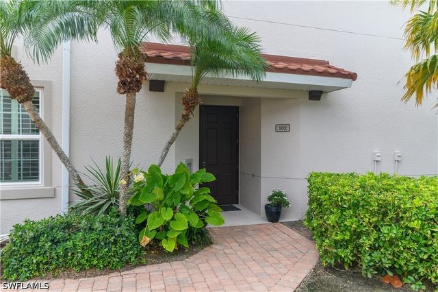1273 Rialto WAY 102, Naples, FL 34114