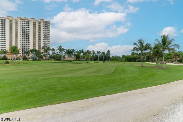 1273 Rialto WAY 102, Naples, FL 34114