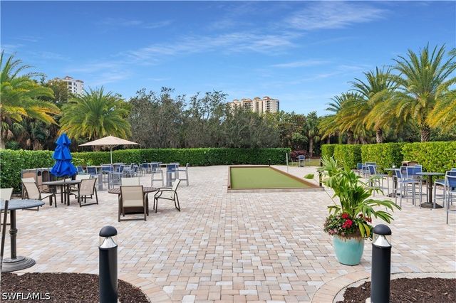 1273 Rialto WAY 102, Naples, FL 34114