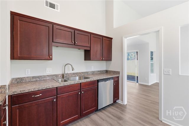 80 Egret Circle, Richmond Hill, GA 31324