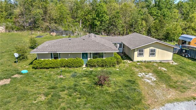 11368 Hardeman Lane, Rogers, AR 72756