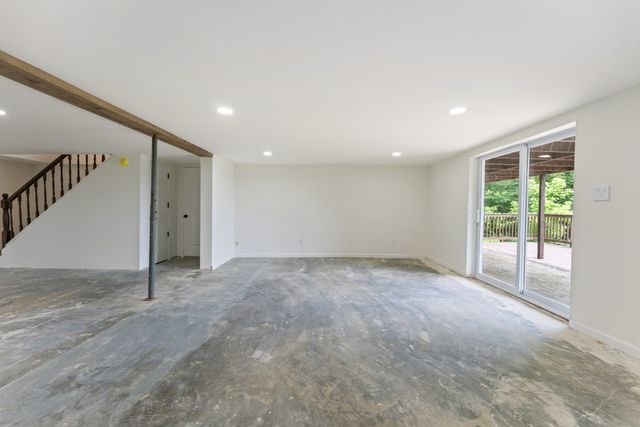 213 Delina Boonshill Rd, Petersburg, TN 37144
