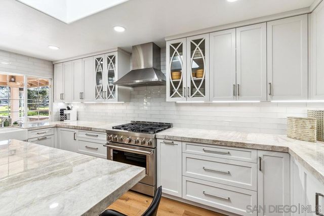 12385 Conquistador Way, San Diego, CA 92128