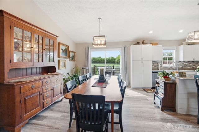 212 School Road, Wilmington, OH 45177