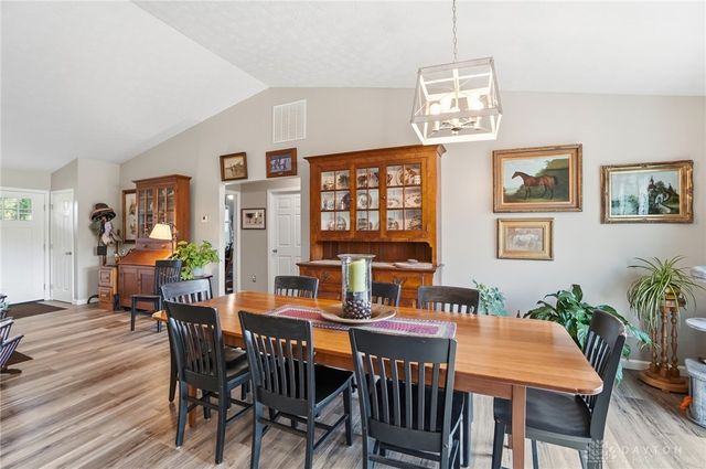 212 School Road, Wilmington, OH 45177