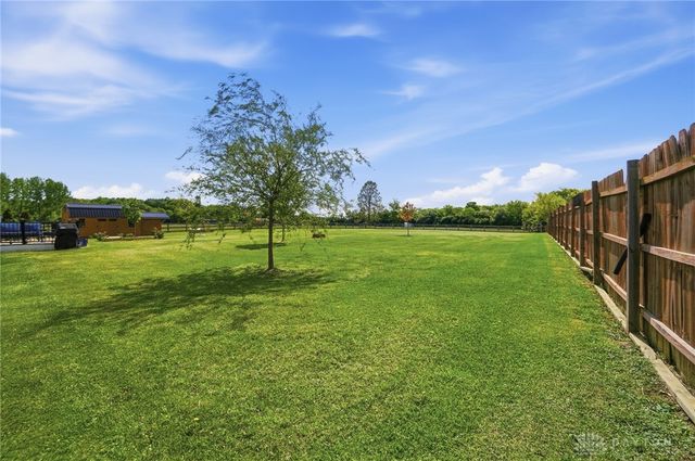 212 School Road, Wilmington, OH 45177