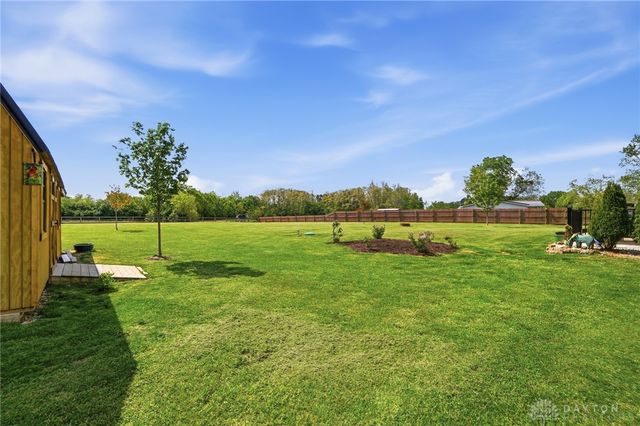 212 School Road, Wilmington, OH 45177